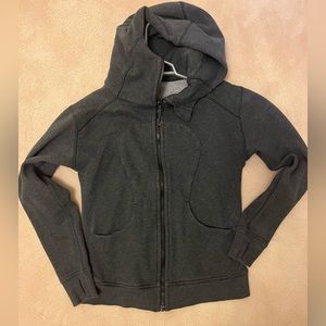 Lululemon Scuba Grey Size 6